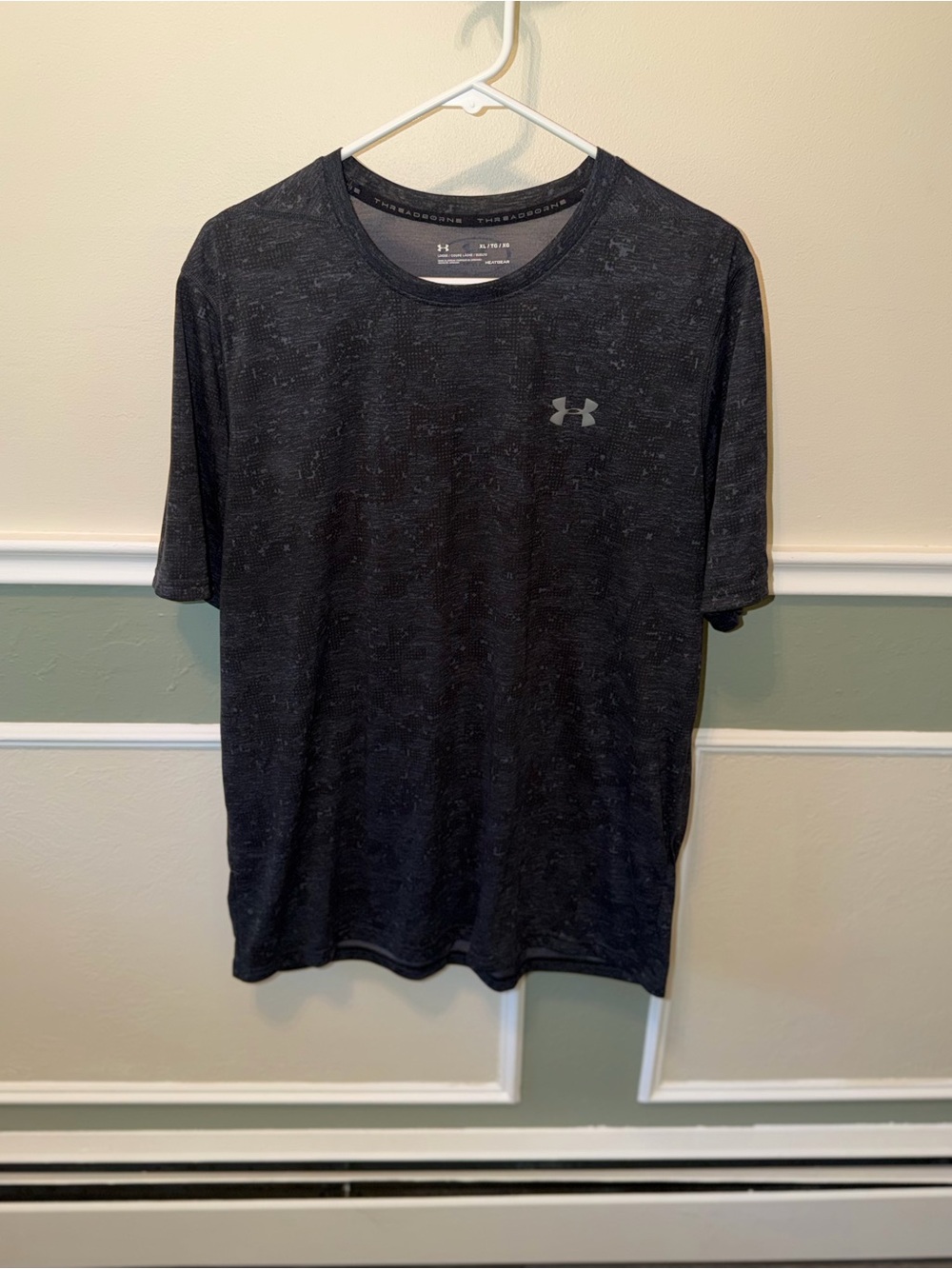 Under Armour Men's Black Heather Tech Short Sleeve Performance Tee